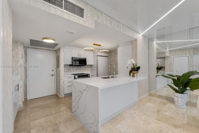 10275 Collins Ave 507, Bal Harbour, FL 33154