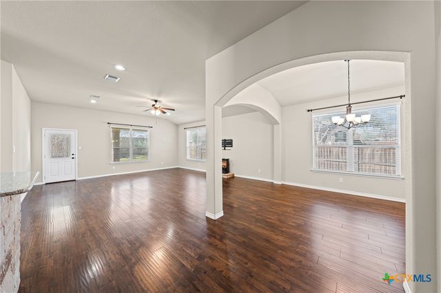 5502 Juno Drive, Belton, TX 76513