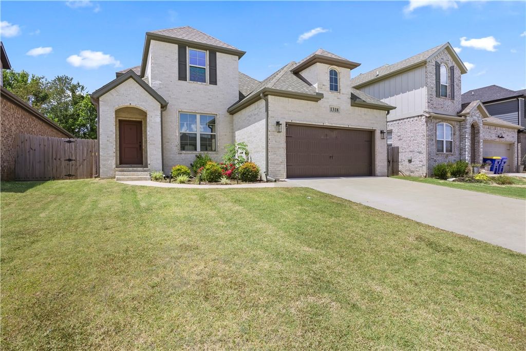 1318 Park Street, Lowell, AR 72745