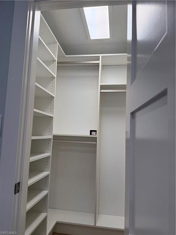 3450 Gulf Shore BLVD N 305, Naples, FL 34103