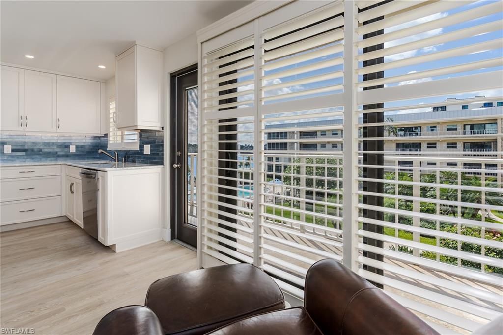 3450 Gulf Shore BLVD N 305, NAPLES, FL 34103 — photo 3