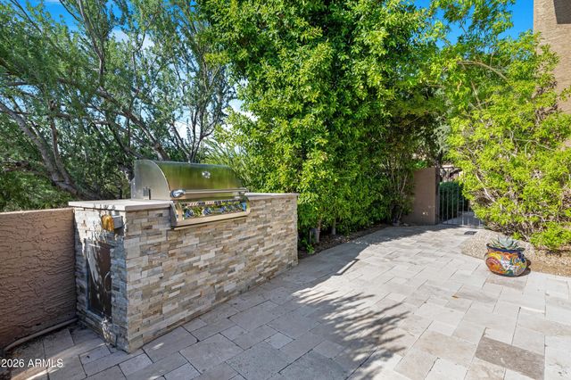 25555 N WINDY WALK Drive 75, Scottsdale, AZ 85255