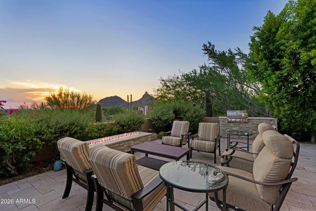 25555 N WINDY WALK Drive 75, Scottsdale, AZ 85255