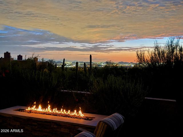 25555 N WINDY WALK Drive 75, Scottsdale, AZ 85255