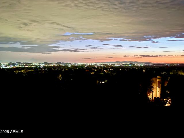 25555 N WINDY WALK Drive 75, Scottsdale, AZ 85255