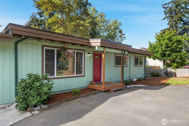 23303 100th Avenue SE, Kent, WA 98031