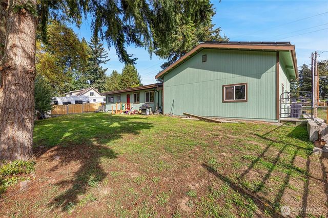 23303 100th Avenue SE, Kent, WA 98031