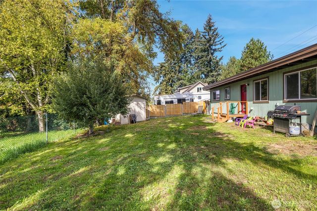 23303 100th Avenue SE, Kent, WA 98031