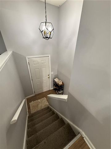 7904 Little Lane, Pleasant Valley, MO 64068