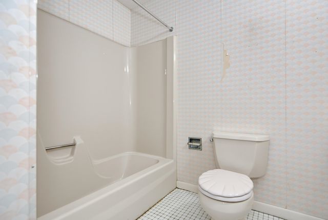 500 Candlewood Park Unit 35, Nashua, NH 03062