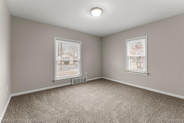 1046 6th Street, Wyandotte, MI 48192