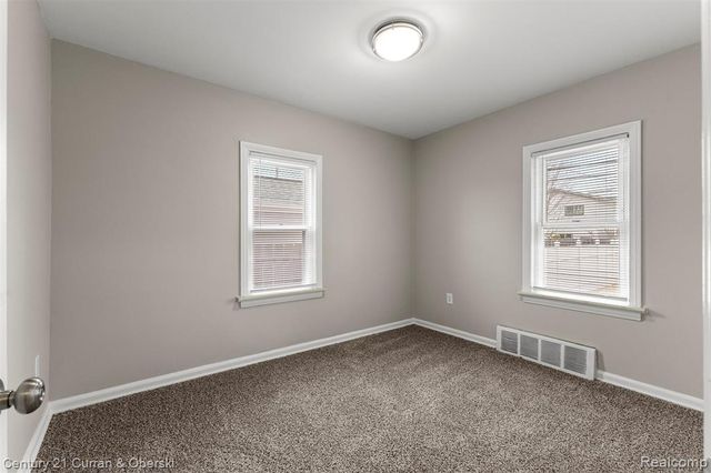 1046 6th Street, Wyandotte, MI 48192