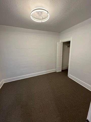 54 E Sylvania Avenue, Toledo, OH 43612