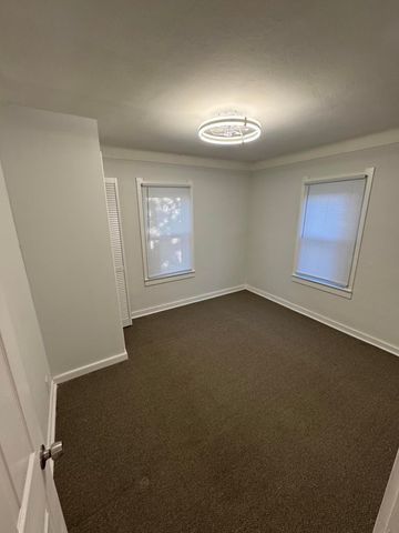 54 E Sylvania Avenue, Toledo, OH 43612