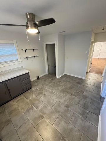 54 E Sylvania Avenue, Toledo, OH 43612