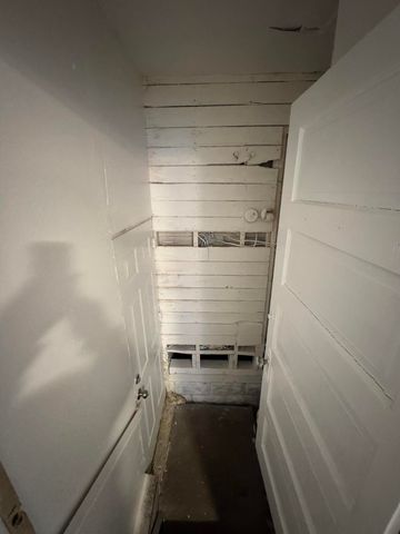 54 E Sylvania Avenue, Toledo, OH 43612