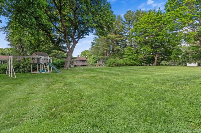 224 Willow Drive, Briarcliff Manor, NY 10510