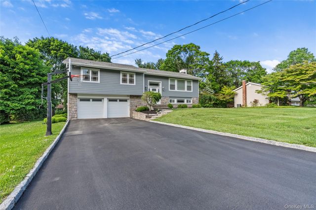 224 Willow Drive, Briarcliff Manor, NY 10510