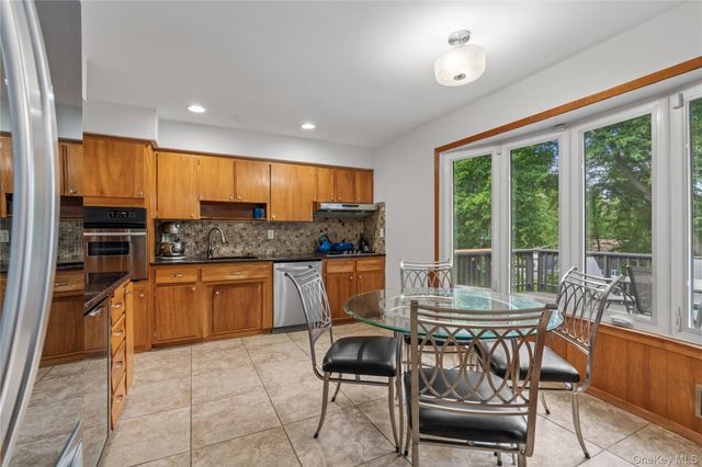 224 Willow Drive, Briarcliff Manor, NY 10510