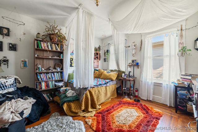 196 Center Street, West Haven, CT 06516