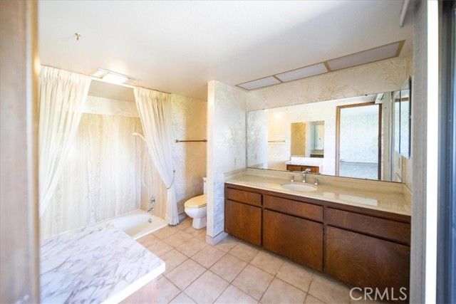 2995 Blackwell, Vista, CA 92084