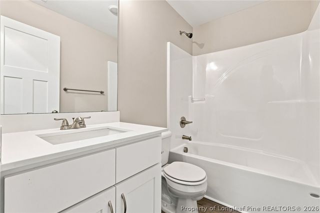 111 Kensington Circle, Fayetteville, NC 28301