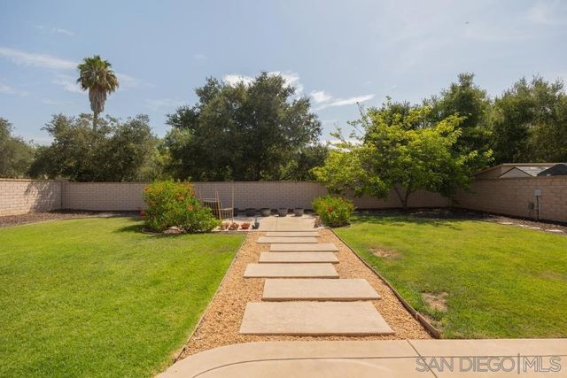 563 Crystal Downs Glen, Escondido, CA 92026