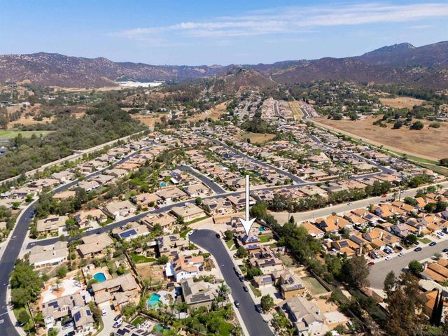 563 Crystal Downs Glen, Escondido, CA 92026