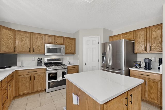 4701 26th Avenue NE, Rio Rancho, NM 87144