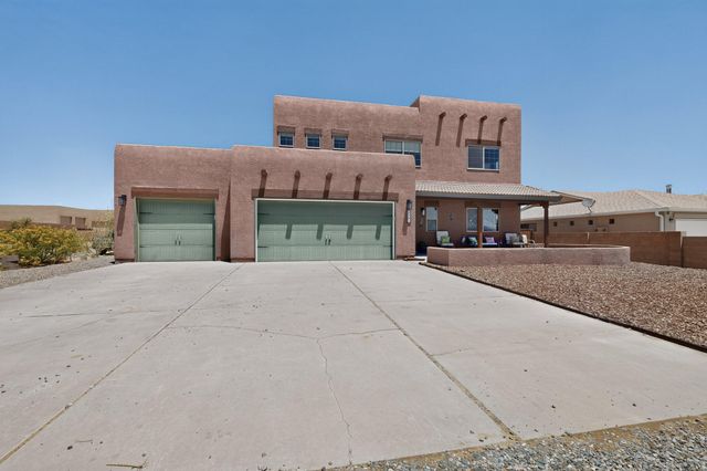 4701 26th Avenue NE, Rio Rancho, NM 87144