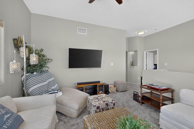 4701 26th Avenue NE, Rio Rancho, NM 87144