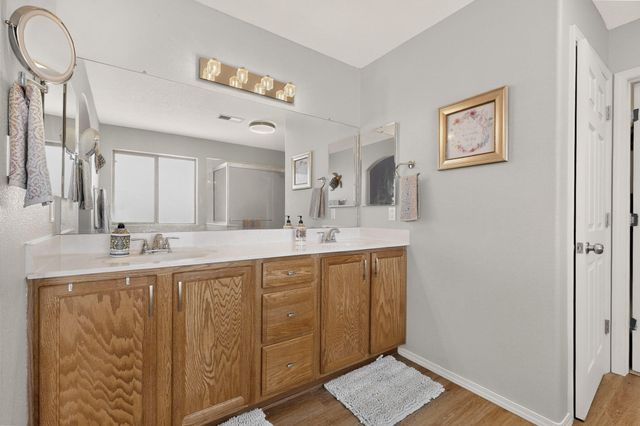 4701 26th Avenue NE, Rio Rancho, NM 87144