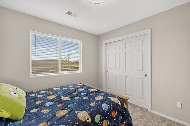 4701 26th Avenue NE, Rio Rancho, NM 87144