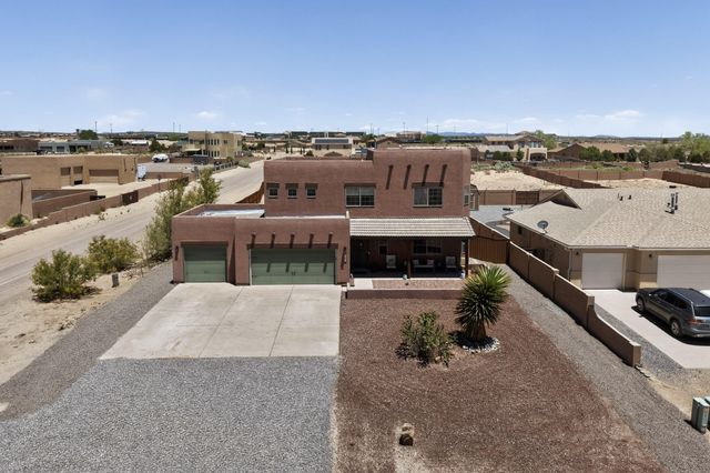 4701 26th Avenue NE, Rio Rancho, NM 87144