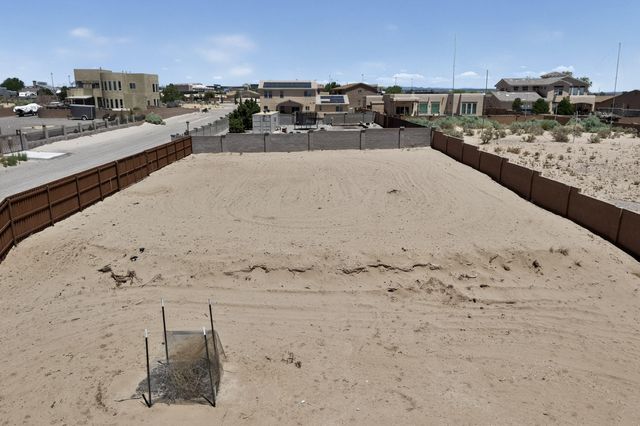 4701 26th Avenue NE, Rio Rancho, NM 87144