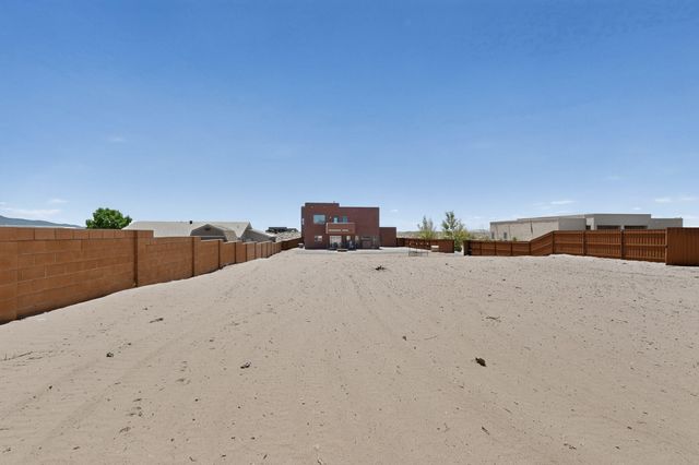 4701 26th Avenue NE, Rio Rancho, NM 87144