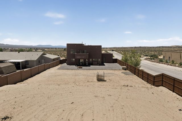 4701 26th Avenue NE, Rio Rancho, NM 87144