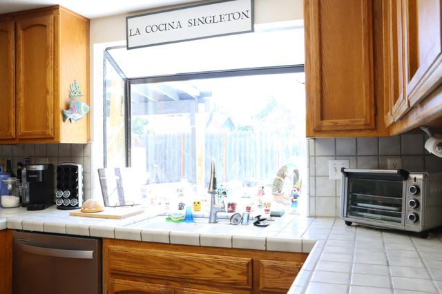 1000 Narvik Ln, Modesto, CA 95350