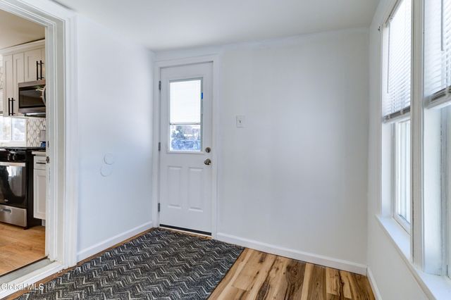 1353 Helderberg Avenue, Rotterdam, NY 12306