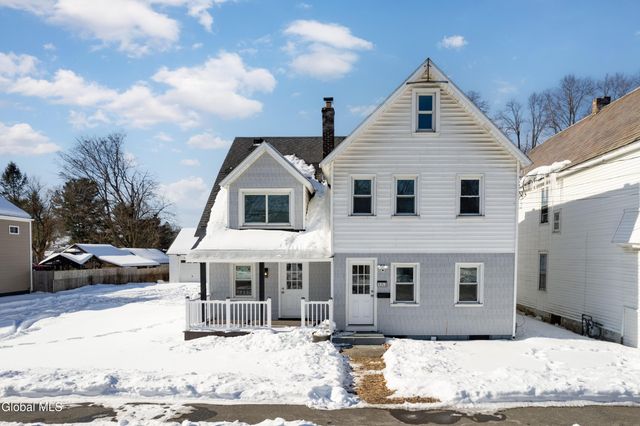 1353 Helderberg Avenue, Rotterdam, NY 12306