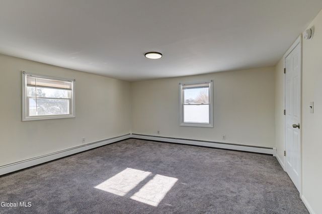 1353 Helderberg Avenue, Rotterdam, NY 12306