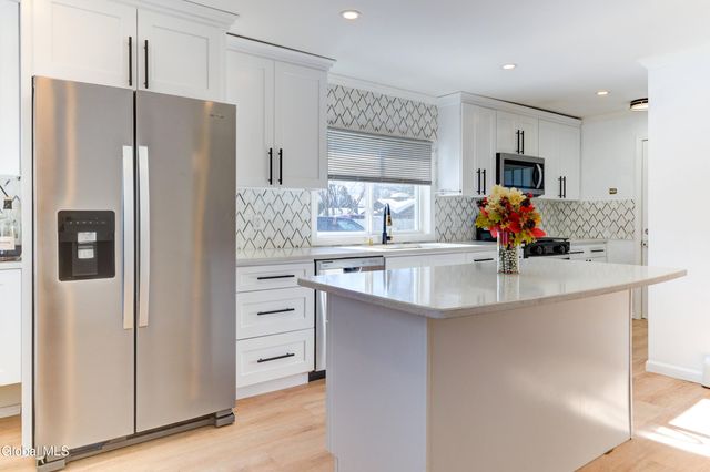 1353 Helderberg Avenue, Rotterdam, NY 12306