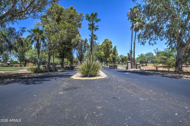 7910 E Cholla Street, Scottsdale, AZ 85260