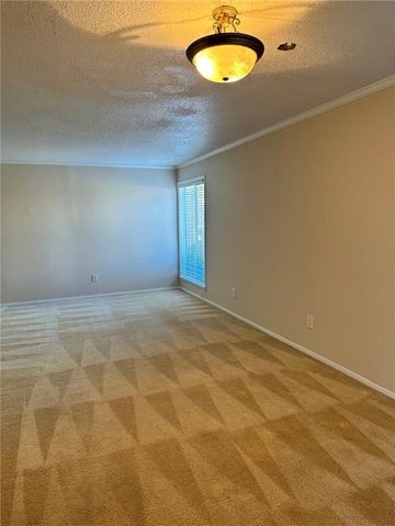 3301 Henderson Mill Road E7, Atlanta, GA 30341