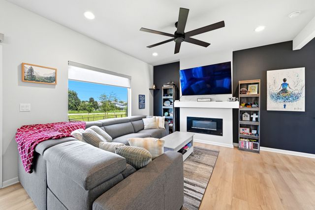 2217 Waller Avenue, Norwalk, IA 50211