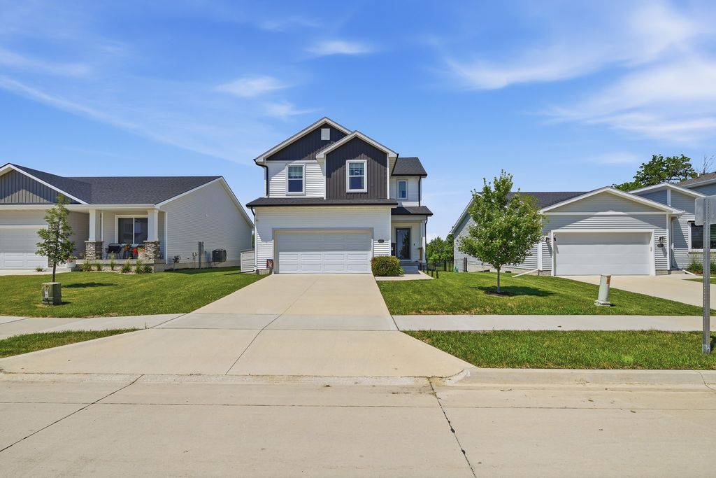 2217 Waller Avenue, Norwalk, IA 50211