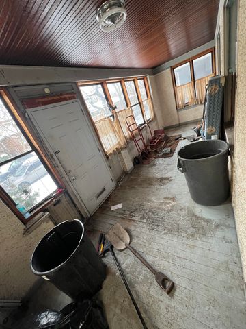 4742 N Sacramento Avenue, Chicago, IL 60625