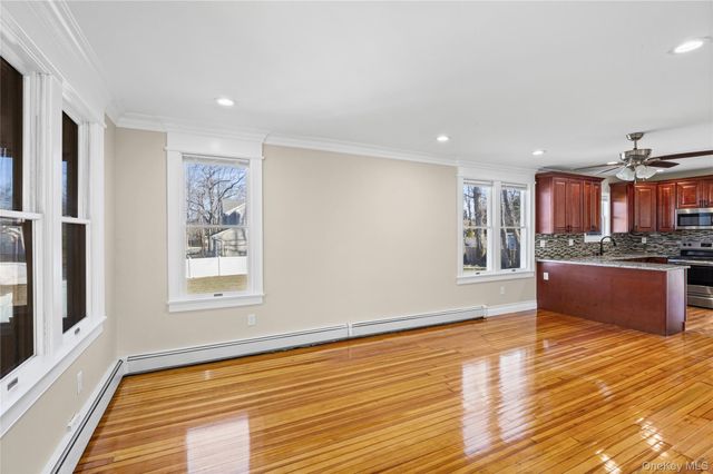 19 Milburn Road, Sound Beach, NY 11789