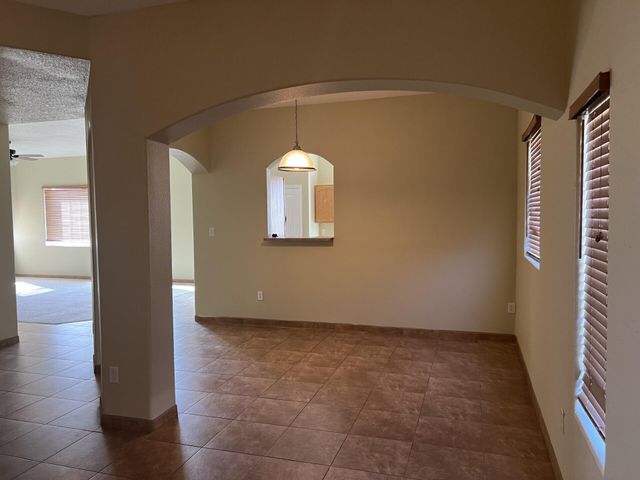 6204 CORTE ALZIRA NW, Albuquerque, NM 87114
