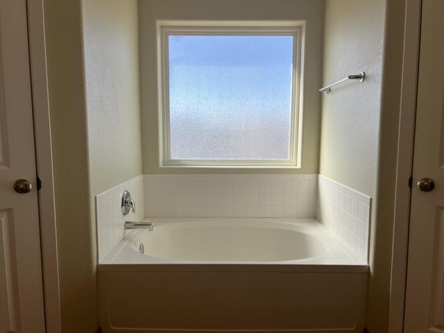 6204 CORTE ALZIRA NW, Albuquerque, NM 87114